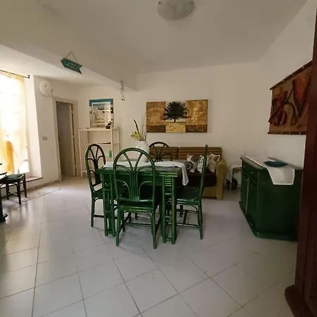Villino Sirene Mondello Feriehus *